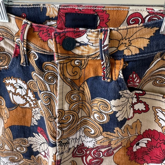 MOTHER Hustler Ankle Fray in Flowers in Her Hair - Picture 4 of 6